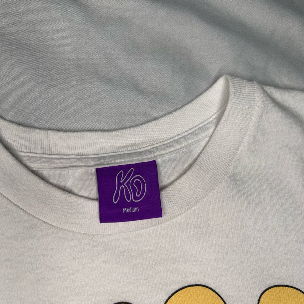 Cody Ko Merch Sweet Tooth T-shirt| Size Medium - Picture 4 of 7